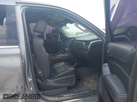 2019 Chevrolet Tahoe LT z VIN 1GNSCBKC8KR406519, wystawiony jako IAAI lot #42145021 z przebiegiem 74 694 mil mil oraz . Historia ofert i sprzedaży dostępna na DreamBid. Obrazek 5.