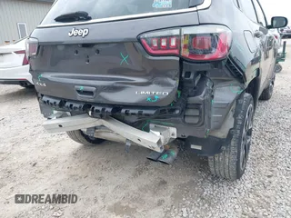 2018 Jeep Compass Limited with VIN 3C4NJDCB1JT481078, listed as a IAAI auction lot 42215310 with 58,629 mi miles and . Bid and sale history available at DreamBid. Image 6.