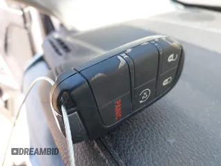 2022 Jeep Compass Latitude Lux с VIN 3C4NJDFB1NT164984, выставлен на аукционе IAAI как лот 41903469 с пробегом 67 490 миль миль и . История ставок и продаж доступна на DreamBid. Изображение 11.