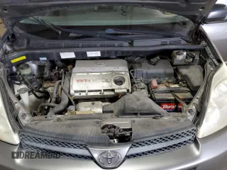 2004 Toyota Sienna with VIN 5TDZA29C24S020556, listed as a Copart auction lot 49526725 with 243,468 mi miles and Clean Title. Bid and sale history available at DreamBid. Image 12.