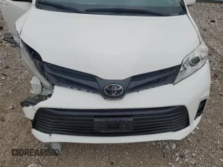 2019 Toyota Sienna LE Auto Access Seat with VIN 5TDKZ3DC0KS984058, listed as a Copart auction lot 87044624 with Not Provided miles and Salvage Title. Bid and sale history available at DreamBid. Image 12.