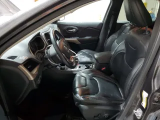 2017 Jeep Cherokee Latitude with VIN 1C4PJMCB1HW625774, listed as a Copart auction lot 49526795 with 100,888 mi miles and Salvage Title. Bid and sale history available at carsss.com. Image 7.