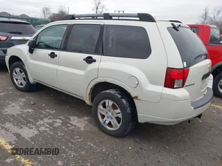 2007 Mitsubishi Endeavor LS with VIN 4A4MN21S47E075272, listed as a IAAI auction lot 41751802 with 189,090 mi miles. Bid and sale history available at carsss.com. Image 3.