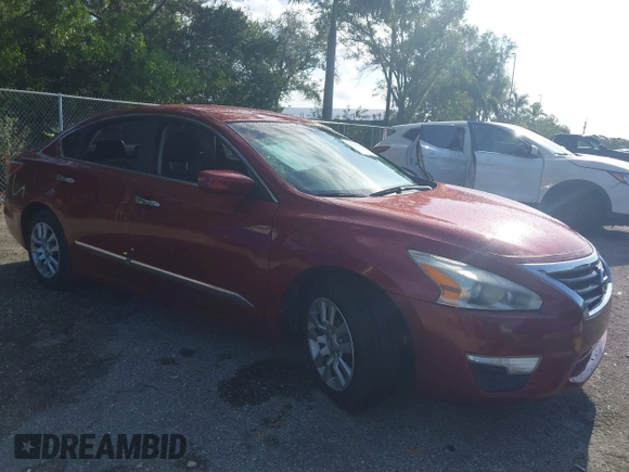 2014 Nissan Altima SV with VIN 1N4AL3AP5EN390179, listed as a IAAI auction lot 41989394 with 138,859 mi miles and . Bid and sale history available at carsss.com. Image 1.