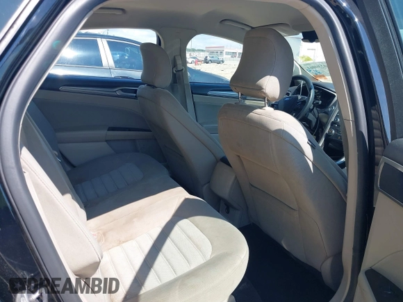 2017 Ford Fusion SE with VIN 3FA6P0H75HR391848, listed as a IAAI auction lot 40239061 with 173,515 mi miles. Bid and sale history available at carsss.com. Image 8.