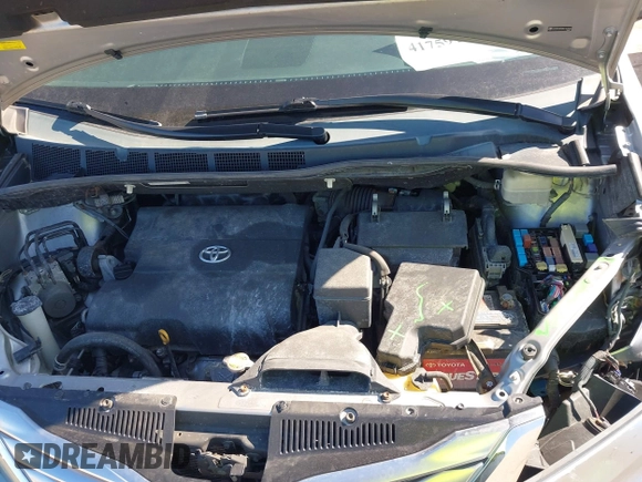 2011 Toyota Sienna XLE AAS with VIN 5TDYK3DC6BS147636, listed as a IAAI auction lot 41759192 with 182,966 mi miles and . Bid and sale history available at DreamBid. Image 10.