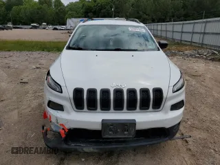 2016 Jeep Cherokee Altitude z VIN 1C4PJLAB7GW171896, wystawiony jako Copart lot #55929165 z przebiegiem 154 784 mil mil oraz Czysty tytuł • Clean title. Historia ofert i sprzedaży dostępna na DreamBid. Obrazek 5.