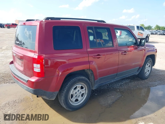 2014 Jeep Patriot Sport with VIN 1C4NJPBB5ED905733, listed as a IAAI auction lot 42757102 with 196,245 mi miles and . Bid and sale history available at DreamBid. Image 4.