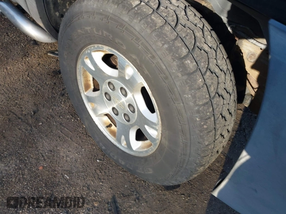 2003 Chevrolet Avalanche z VIN 3GNEK13T53G298810, wystawiony jako IAAI lot #41818384 z przebiegiem 249 898 mil mil oraz . Historia ofert i sprzedaży dostępna na DreamBid. Obrazek 12.