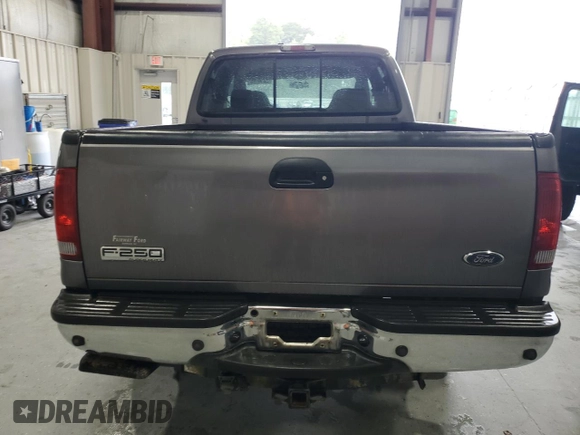 2007 Ford F-250 XL с VIN 1FTSW21P47EA09604, выставлен на аукционе Copart как лот 55838765 с пробегом 179 582 миль миль и Списание • Salvage title. История ставок и продаж доступна на DreamBid. Изображение 6.