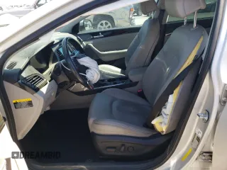 2017 Hyundai Sonata Hybrid Limited with VIN KMHE34L16HA051108, listed as a Copart auction lot 63141923 with 152,407 mi miles. Bid and sale history available at carsss.com. Image 7.