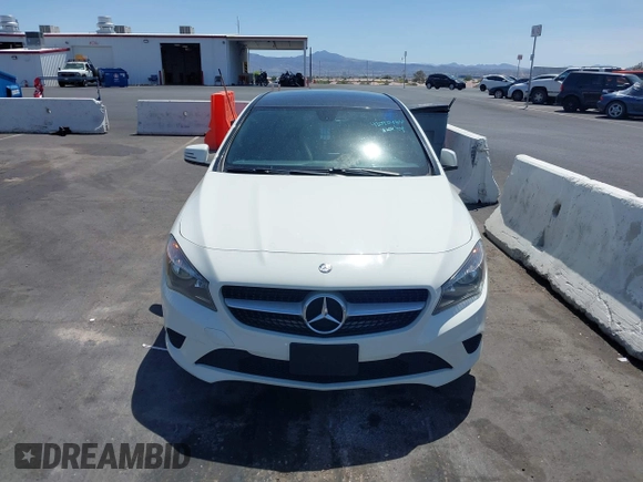 2014 Mercedes-Benz CLA 250 z VIN WDDSJ4EB3EN045327, wystawiony jako IAAI lot #42090466 z przebiegiem 121 805 mil mil oraz . Historia ofert i sprzedaży dostępna na DreamBid. Obrazek 11.