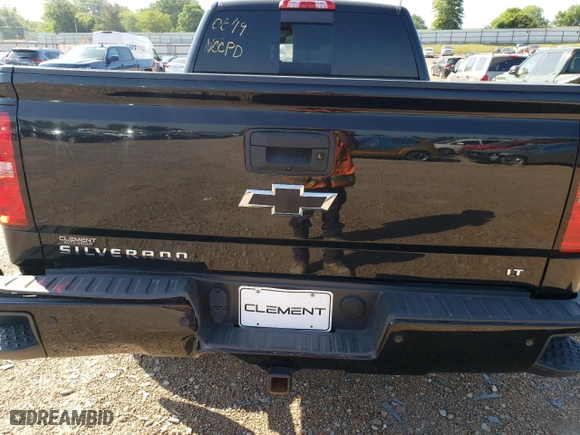 2018 Chevrolet Silverado 1500 LT with VIN 1GCVKREC9JZ375907, listed as a Copart auction lot 57778223 with 0 mi miles and Salvage Title. Bid and sale history available at carsss.com. Image 6.