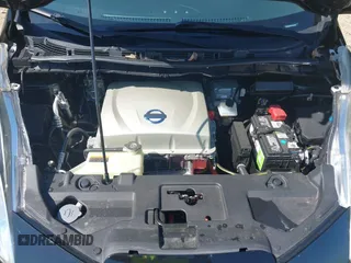 2015 Nissan LEAF S с VIN 1N4AZ0CP3FC322339, выставлен на аукционе IAAI как лот 42060240 с пробегом 71 189 миль миль и . История ставок и продаж доступна на DreamBid. Изображение 10.