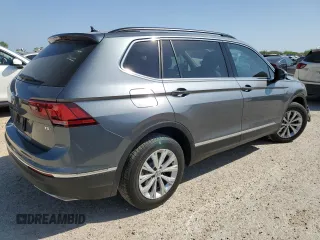 2018 Volkswagen Tiguan SEL with VIN 3VV3B7AX3JM010677, listed as a Copart auction lot 50615395 with 7,559 mi miles and Salvage Title. Bid and sale history available at DreamBid. Image 3.