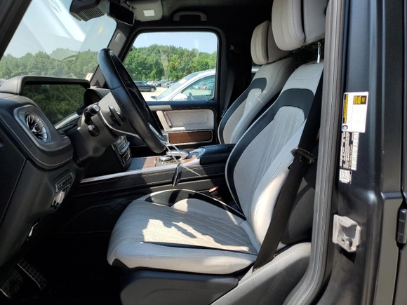 2020 Mercedes-Benz G 550 with VIN W1NYC6BJ5LX353468, listed as a Copart auction lot 63175104 with 68,520 mi miles and Salvage Title. Bid and sale history available at DreamBid. Image 7.