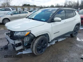 2018 Jeep Compass Latitude с VIN 3C4NJDBB1JT453265, выставлен на аукционе IAAI как лот 41987202 с пробегом 65 531 миль миль и . История ставок и продаж доступна на DreamBid. Изображение 18.
