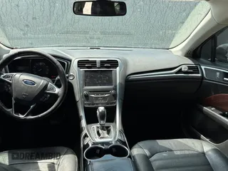 2015 Ford Fusion SE with VIN 3FA6P0HD1FR219884, listed as a Copart auction lot 55108775 with 133,045 mi miles and Clean Title. Bid and sale history available at carsss.com. Image 9.