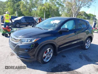 2021 Honda HR-V LX with VIN 3CZRU5H33MM726939, listed as a IAAI auction lot 41742626 with 52,086 mi miles. Bid and sale history available at carsss.com. Image 17.