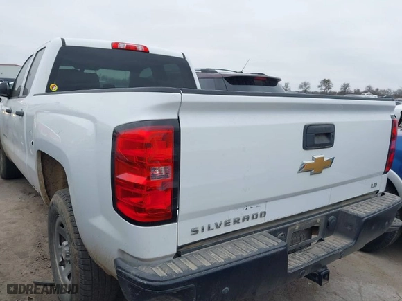 2019 Chevrolet Silverado 1500 LD Work Truck with VIN 2GCRCNEC5K1214617, listed as a IAAI auction lot 41594989 with 118,423 mi miles. Bid and sale history available at carsss.com. Image 3.