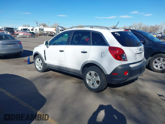 2014 Chevrolet Captiva Sport LS z VIN 3GNAL2EK2ES648528, wystawiony jako IAAI lot #41856138 z przebiegiem 135 511 mil mil oraz . Historia ofert i sprzedaży dostępna na DreamBid. Obrazek 3.