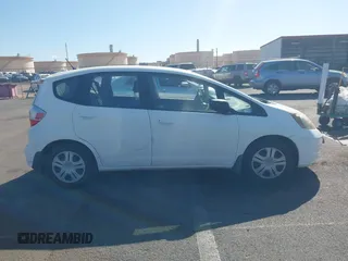 2010 Honda Fit with VIN JHMGE8H25AC029528, listed as a IAAI auction lot 41084208 with 58,774 mi miles. Bid and sale history available at carsss.com. Image 13.