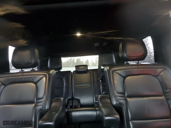2019 Lincoln Navigator L Reserve with VIN 5LMJJ3LT6KEL04991, listed as a Copart auction lot 52825385 with 225,558 mi miles and Clean Title. Bid and sale history available at carsss.com. Image 10.