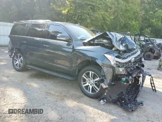 2024 Ford Expedition XLT with VIN 1FMJU1H80REA33620, listed as a Copart auction lot 60973024 with 4,443 mi miles and Salvage Title. Bid and sale history available at carsss.com. Image 4.