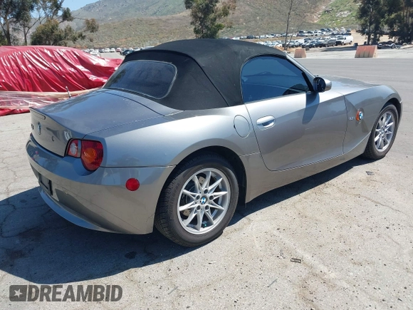 2004 BMW Z4 2.5i with VIN 4USBT33454LR66908, listed as a IAAI auction lot 42013003 with 71,368 mi miles and . Bid and sale history available at DreamBid. Image 4.
