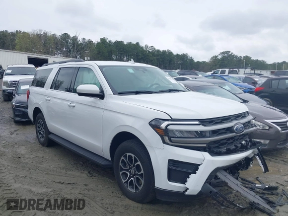 2024 Ford Expedition Max XLT with VIN 1FMJK1J83REA30890, listed as a IAAI auction lot 41866910 with 37,153 mi miles and . Bid and sale history available at DreamBid. Image 13.