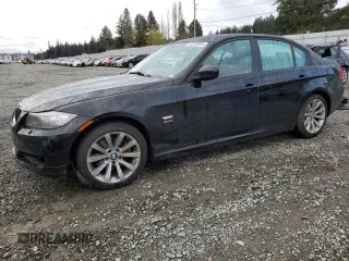 2011 BMW 3 Series 328i xDrive with VIN WBAPK5G55BNN25985, listed as a Copart auction lot 50939095 with 91,687 mi miles and Salvage Title. Bid and sale history available at carsss.com. Image 1.