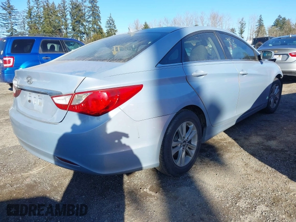2013 Hyundai Sonata GLS with VIN 5NPEB4AC0DH720603, listed as a IAAI auction lot 41563302 with 155,453 mi miles and . Bid and sale history available at carsss.com. Image 4.