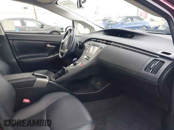 2013 Toyota Prius One with VIN JTDKN3DU1D5574074, listed as a IAAI auction lot 41894309 with 92,448 mi miles. Bid and sale history available at carsss.com. Image 5.