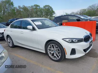 2025 BMW 3 Series 330i xDrive with VIN 3MW89CW00S8F11845, listed as a IAAI auction lot 42052983 with 4,879 mi miles. Bid and sale history available at carsss.com. Image 13.