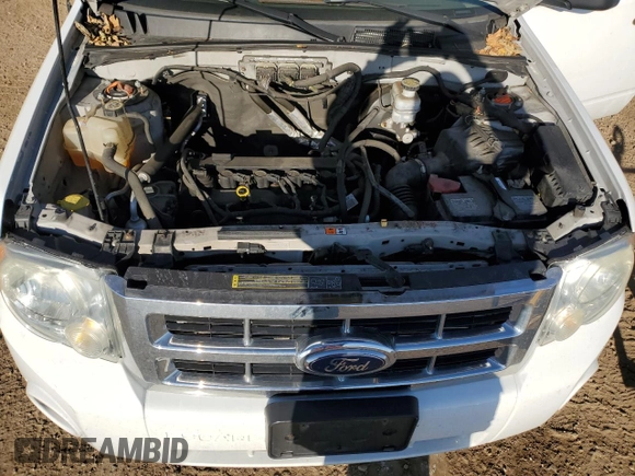 2009 Ford Escape XLS with VIN 1FMCU92729KD10213, listed as a Copart auction lot 48704425 with 114,219 mi miles and Salvage title. Bid and sale history available at DreamBid. Image 13.