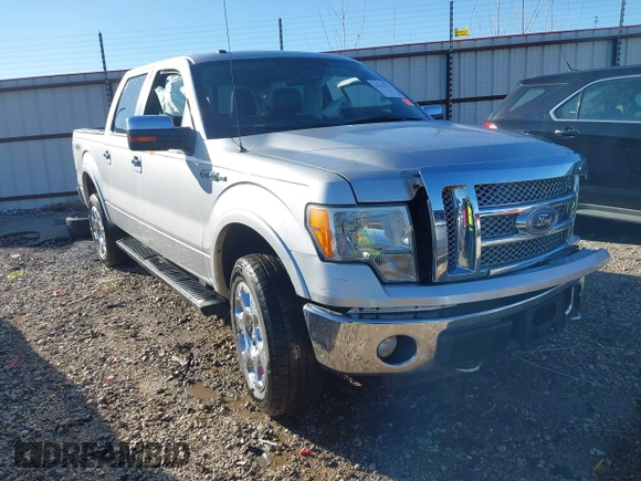 2011 Ford F-150 XL with VIN 1FTFW1EF2BFA45758, listed as a IAAI auction lot 41143271 with 200,665 mi miles. Bid and sale history available at carsss.com. Image 1.