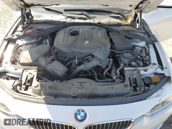 2018 BMW 3 Series 330i z VIN WBA8B9G59JNU98137, wystawiony jako Copart lot #50791405 z przebiegiem 109 232 mil mil oraz Szkoda całkowita • Salvage title. Historia ofert i sprzedaży dostępna na DreamBid. Obrazek 11.