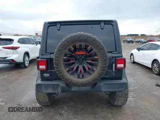 2022 Jeep Wrangler Unlimited Sport S z VIN 1C4HJXDG0NW133801, wystawiony jako IAAI lot #41908846 z przebiegiem 44 743 mil mil oraz . Historia ofert i sprzedaży dostępna na DreamBid. Obrazek 16.