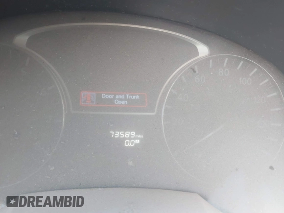 2015 Nissan Altima 2.5 S with VIN 1N4AL3AP2FC570488, listed as a IAAI auction lot 41824748 with 73,590 mi miles. Bid and sale history available at carsss.com. Image 7.