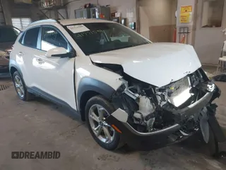 2022 Hyundai Kona SEL with VIN KM8K6CAB0NU884249, listed as a IAAI auction lot 41771599 with 44,197 mi miles. Bid and sale history available at carsss.com. Image 1.