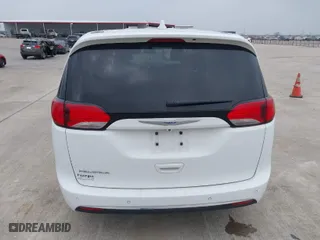 2018 Chrysler Pacifica Touring Plus with VIN 2C4RC1FG6JR279891, listed as a IAAI auction lot 41711783 with 69,912 mi miles. Bid and sale history available at carsss.com. Image 16.