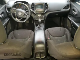 2019 Jeep Cherokee Latitude with VIN 1C4PJLCB7KD340364, listed as a Copart auction lot 53563165 with 103,175 mi miles and Clean title. Bid and sale history available at DreamBid. Image 8.