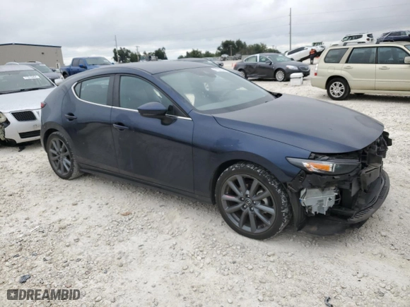 2022 Mazda Mazda3 Hatchback Select with VIN JM1BPAKL6N1509870, listed as a Copart auction lot 71037544 with 31,958 mi miles and Salvage Title. Bid and sale history available at carsss.com. Image 4.