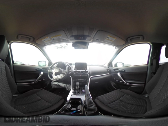 2024 Mitsubishi Eclipse Cross LE z VIN JA4ATVAA3RZ073348, wystawiony jako IAAI lot #42390003 z przebiegiem 14 771 mil mil oraz . Historia ofert i sprzedaży dostępna na DreamBid. Obrazek 18.