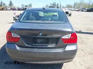 2007 BMW 3 Series 328i with VIN WBAVA33587PV65347, listed as a IAAI auction lot 42047770 with 1 mi miles. Bid and sale history available at carsss.com. Image 17.