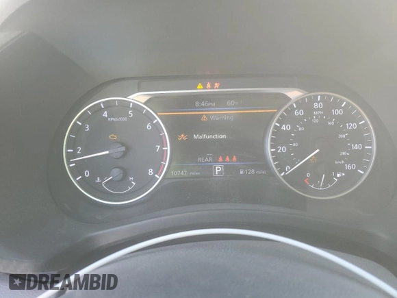 2024 Nissan Sentra SR with VIN 3N1AB8DV6RY321386, listed as a Copart auction lot 49306245 with 10,747 mi miles and Salvage title. Bid and sale history available at DreamBid. Image 9.