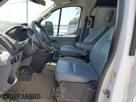 2018 Ford Transit z VIN 1FTYR2YMXJKB01631, wystawiony jako Copart lot #60091905 z przebiegiem 123 157 mil mil oraz Szkoda całkowita • Salvage title. Historia ofert i sprzedaży dostępna na DreamBid. Obrazek 7.