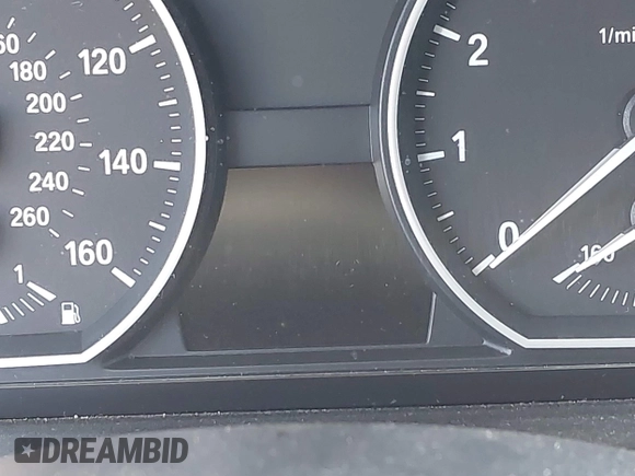 2010 BMW 1 Series 135i with VIN WBAUC7C54AVK80967, listed as a IAAI auction lot 42553077 with Not provided miles and . Bid and sale history available at DreamBid. Image 14.