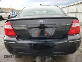 2007 Ford Five Hundred SEL z VIN 1FAHP27167G105884, wystawiony jako Copart lot #85392784 z przebiegiem 231 253 mil mil oraz Szkoda całkowita • Salvage title. Historia ofert i sprzedaży dostępna na DreamBid. Obrazek 6.