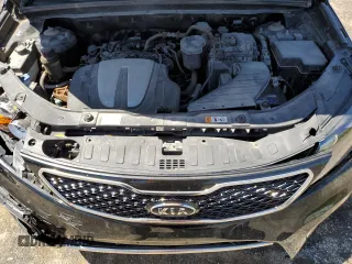 2013 Kia Sorento SX z VIN 5XYKW4A29DG382771, wystawiony jako Copart lot #55823745 z przebiegiem 279 700 mil mil oraz Szkoda całkowita • Salvage title. Historia ofert i sprzedaży dostępna na DreamBid. Obrazek 12.